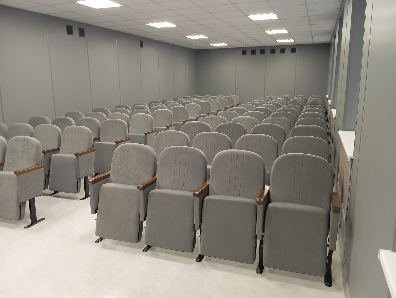 Кресло Салават для Войсковой  части 2440 Кресло Салават для Войсковой  части 2440